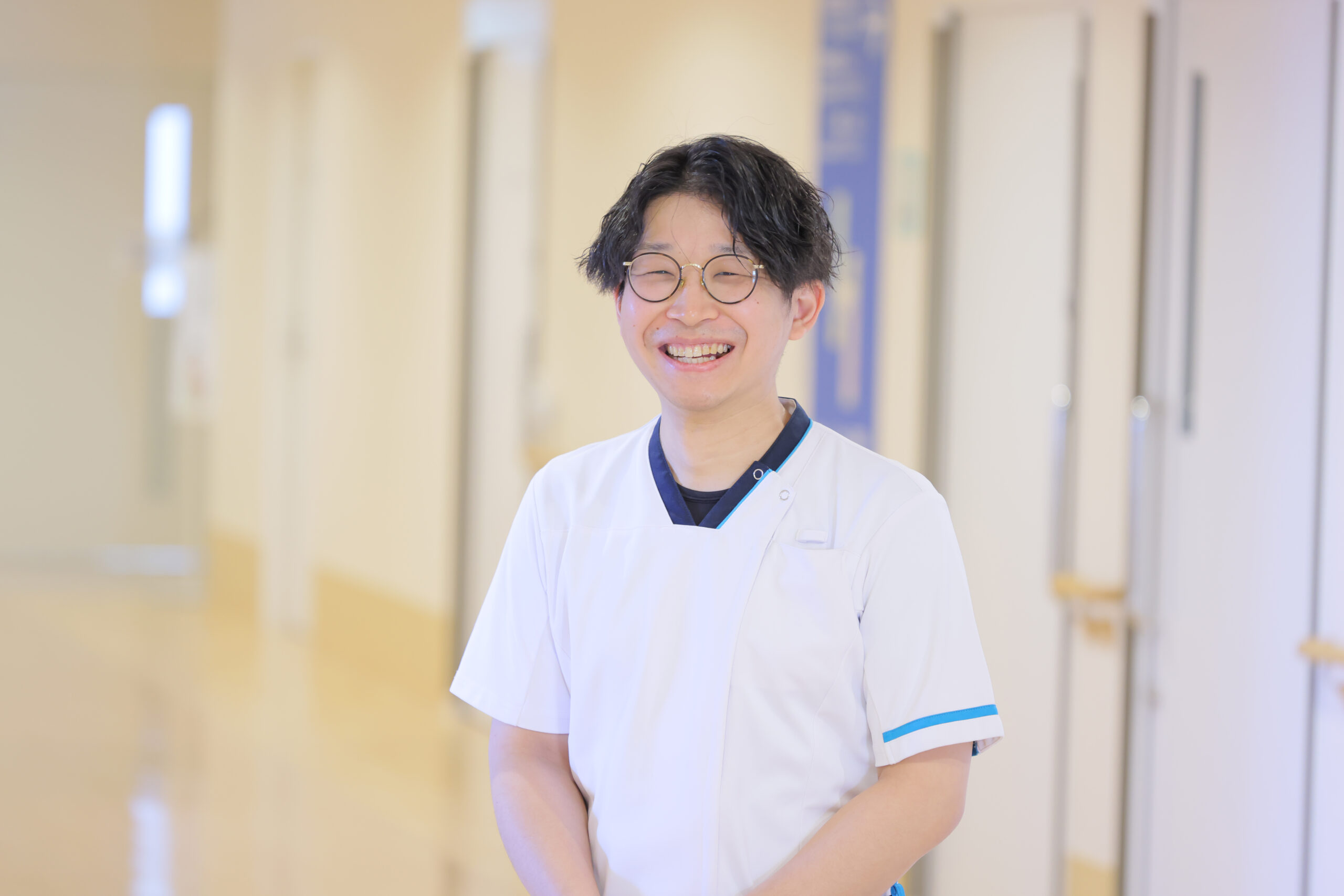 大阪府岸和田市にある三次救急病院・岸和田徳洲会病院の消化器外科病棟で働く皮膚・排泄ケア認定看護師（WOC） 